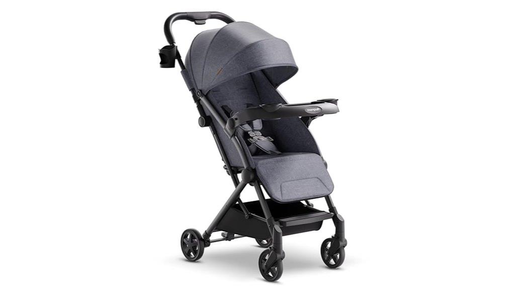 lightweight travel stroller